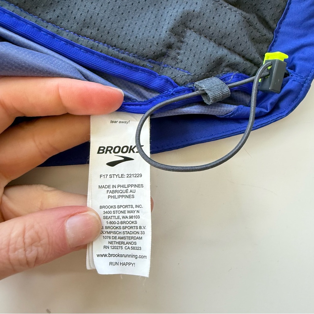 Brooks Lightweight Running Jacket size Large - image 7